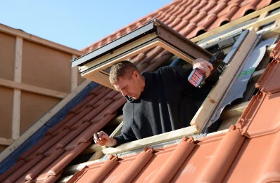 Pose de fenêtres de toit Velux à Puygiron